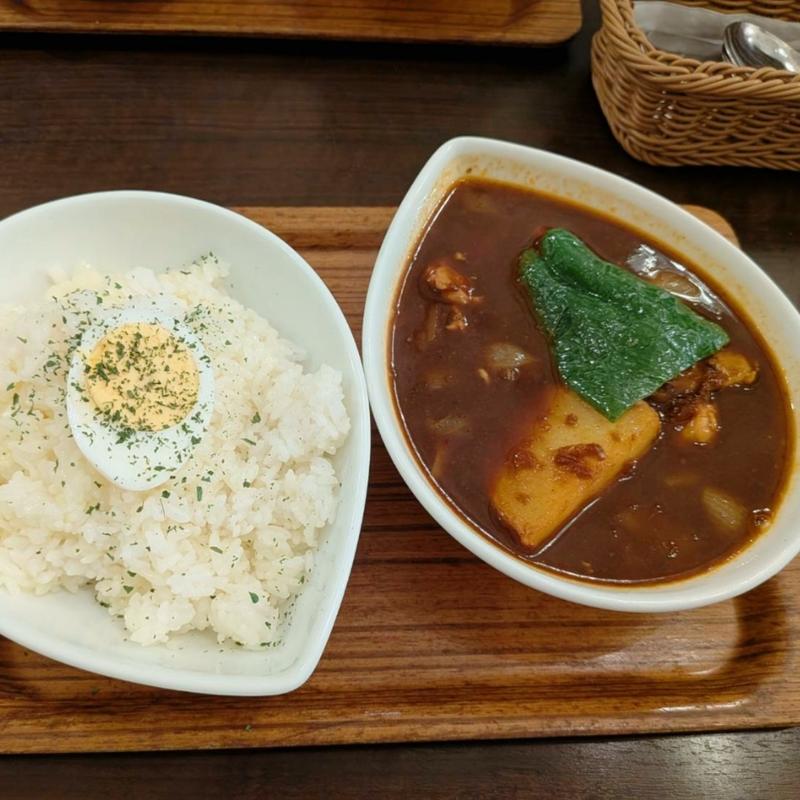 スープカレー　黒　チキン(鴻オオドリー 神田駿河台店)