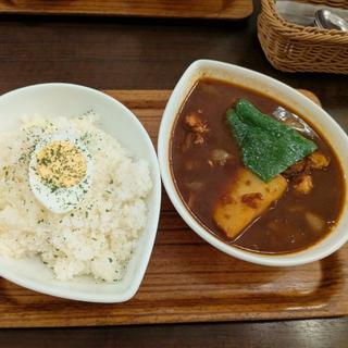 スープカレー　黒　チキン