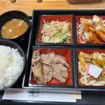 日替わりランチ(まんが喫茶　ログキャビン 岡崎若松店 )