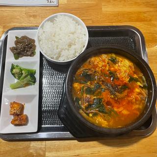 ユッケジャン定食(思い出の7080)