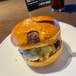 クワトロチーズバーガー(Burger Revolution Tokyo 六本木店)
