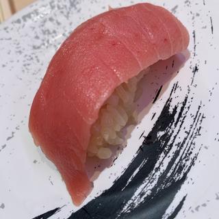 本まぐろ中とろ一貫(回転寿司みさき イオン板橋ショッピングセンター店)