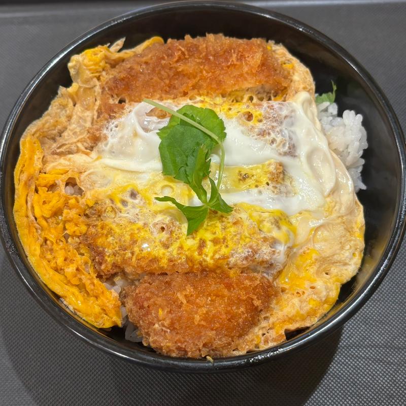ロースかつ丼(大盛)(松のや 中野坂上店)
