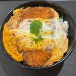 ロースかつ丼(大盛)