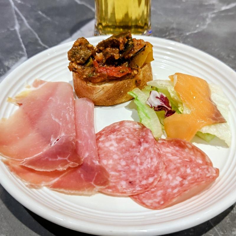 バルセット(ラパウザ 馬車道店)