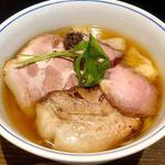 特上白醤油らぁ麺