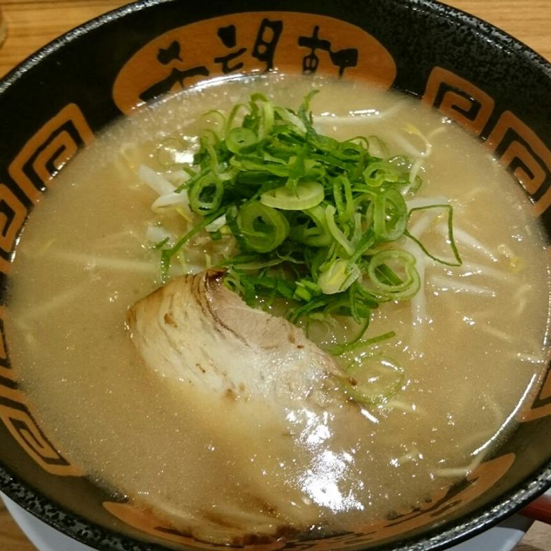 とんこつラーメン(希望軒 茨木店)