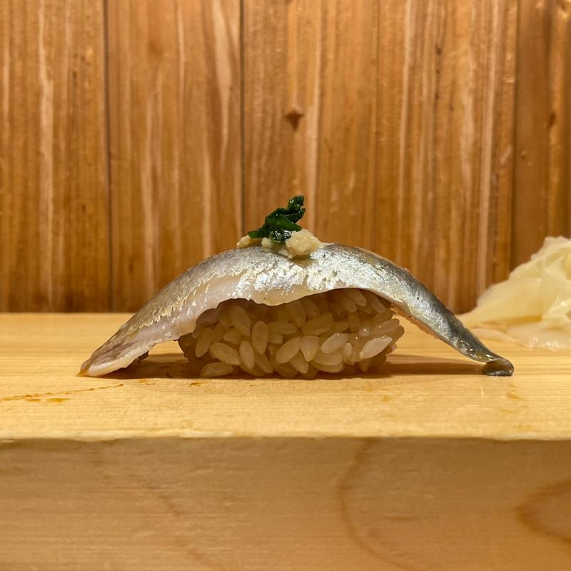 いわし(鮨屋とんぼ 栄店)