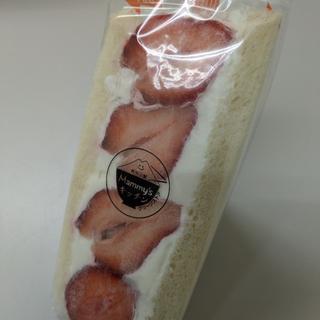 あまおうサンド(グリーンストア)