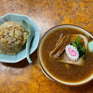 半ラーメン 半炒飯