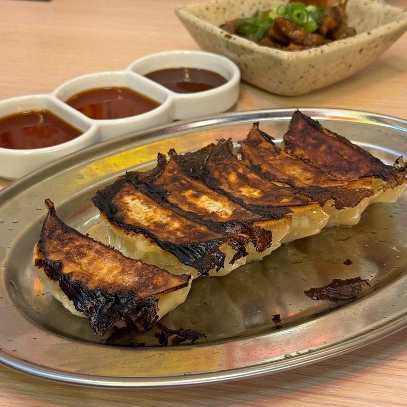 かっちゃん餃子(餃子のかっちゃん)