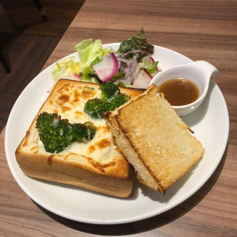 チキンと根菜のパングラタン(高倉町珈琲 成田店)