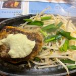 ハンバーグ　ワサマヨ(武州うどんあかね&みどりダイニング)