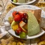 季節のフルーツクレープ