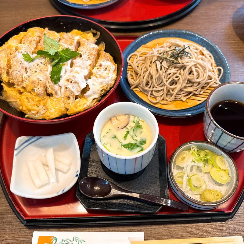 かつ丼と麺のセット　茶碗蒸し付(サガミ 富田林店)