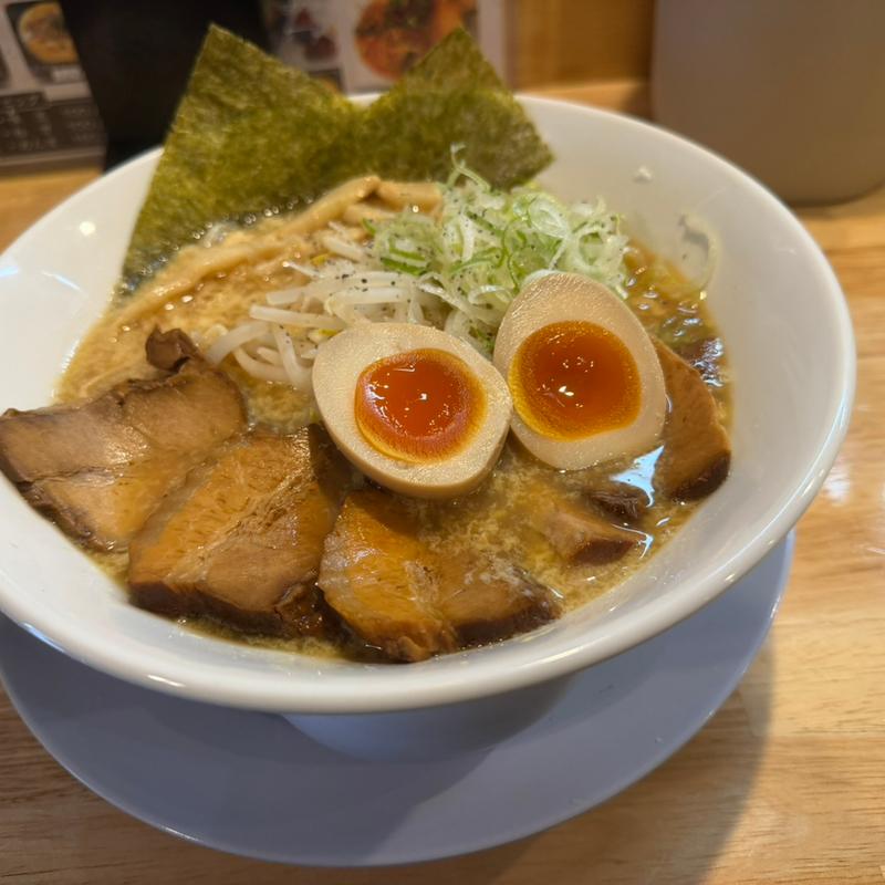 特製卵らーめん(麺屋藤蔵)