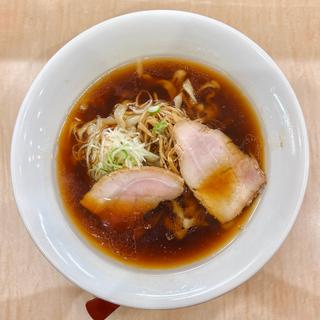 喜多方ラーメン(食堂 七彩)
