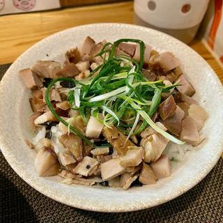 チャーシュー丼