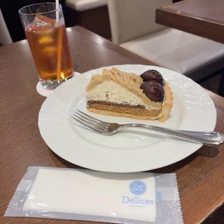 和栗のモンブランタルト(デリス タルト&カフェ 天王寺ＭIO)