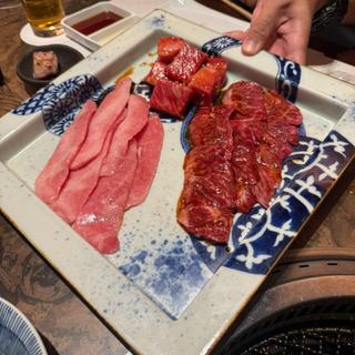 腹から3種のお肉(東京焼肉 平城苑 浅草総本店)