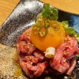 炙りユッケ(焼肉オンドル)