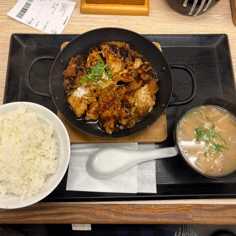 豚ロース天とチキンカツ定食(かつや 赤羽店)