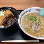 岡山ラーメンとデミカツ丼セット(福石パーキングエリアフードコート )