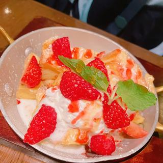 苺のフレンチトースト(星乃珈琲店 新宿東口店)