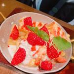 苺のフレンチトースト