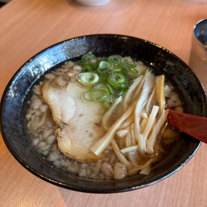 尾道ラーメン(小)(尾道ラーメン麺や一六)
