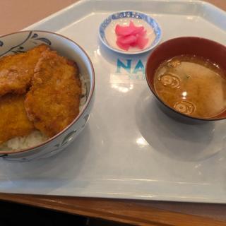 タレカツ丼