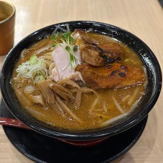 炙り角煮チャーシュー 味噌ラーメン