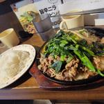 牛焼きほうれん草セット(肉大盛り)＋生卵