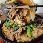 牛焼きほうれん草セット(肉大盛り)＋生卵(牛焼ジョニー 池袋店)