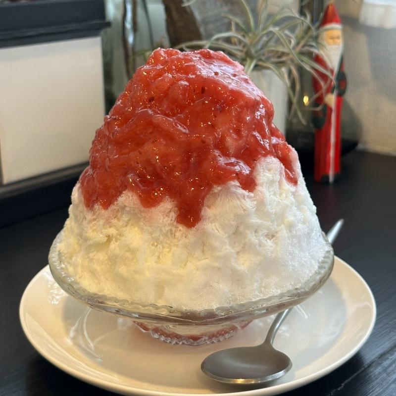 ピーチメルバ(氷と喫茶 ivy)