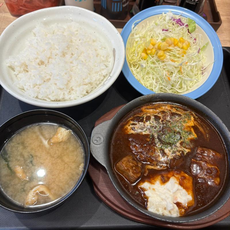 　煮込みビーフシチューハンバーグ定食(松屋 中野坂上店)