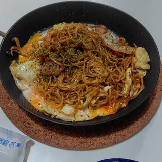 焼きそばスペシャル(タコ社長 )