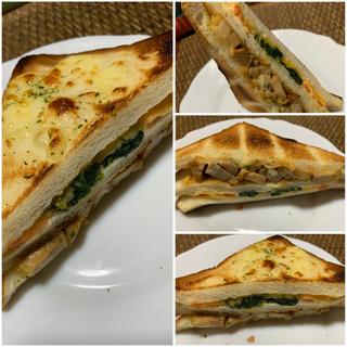 照り焼きチキンとトマトとチーズのクロックムッシュ(サンメリー 上板橋店)