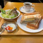 モーニングB（ホットサンド）