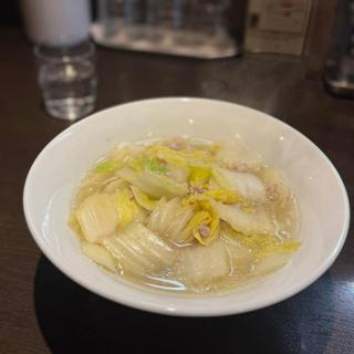 スタミナ大蒜白菜湯麺(凡の風 （ぼんのかぜ）)