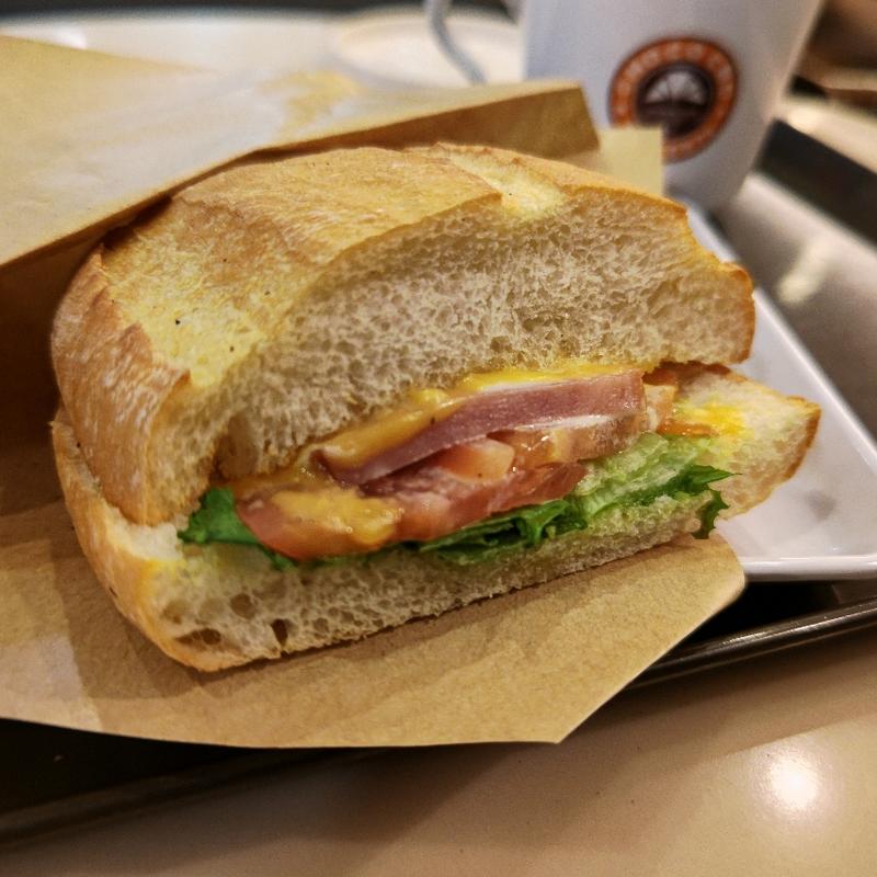 サンマルクホットサンド BLT(サンマルクカフェ パークスクエア横浜店)
