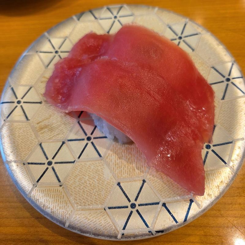 マグロ(回転寿司 さんきゅう 石切店)