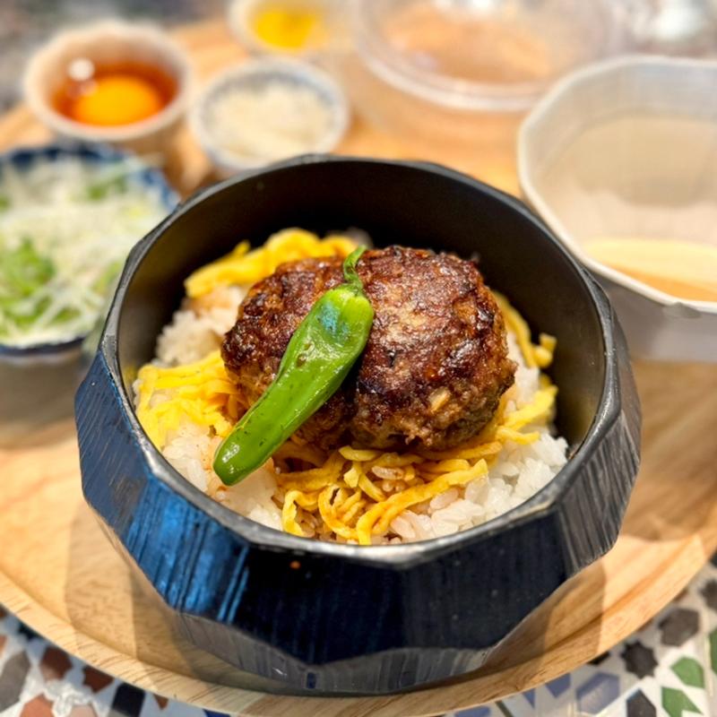 ブラックアンガスピーフハンバーグひつまぶし(Mr.Gentleman Neo Japan Dining 横浜店)