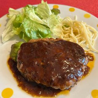 小さなハンバーグランチ