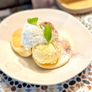 クラシックスフレパンケーキ(Mr.Gentleman Neo Japan Dining 横浜店)