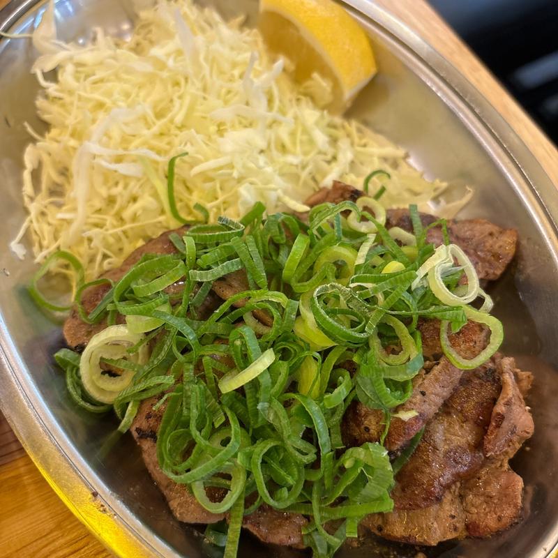 牛タン焼き(大衆酒場 第3ビルB2タイガー)