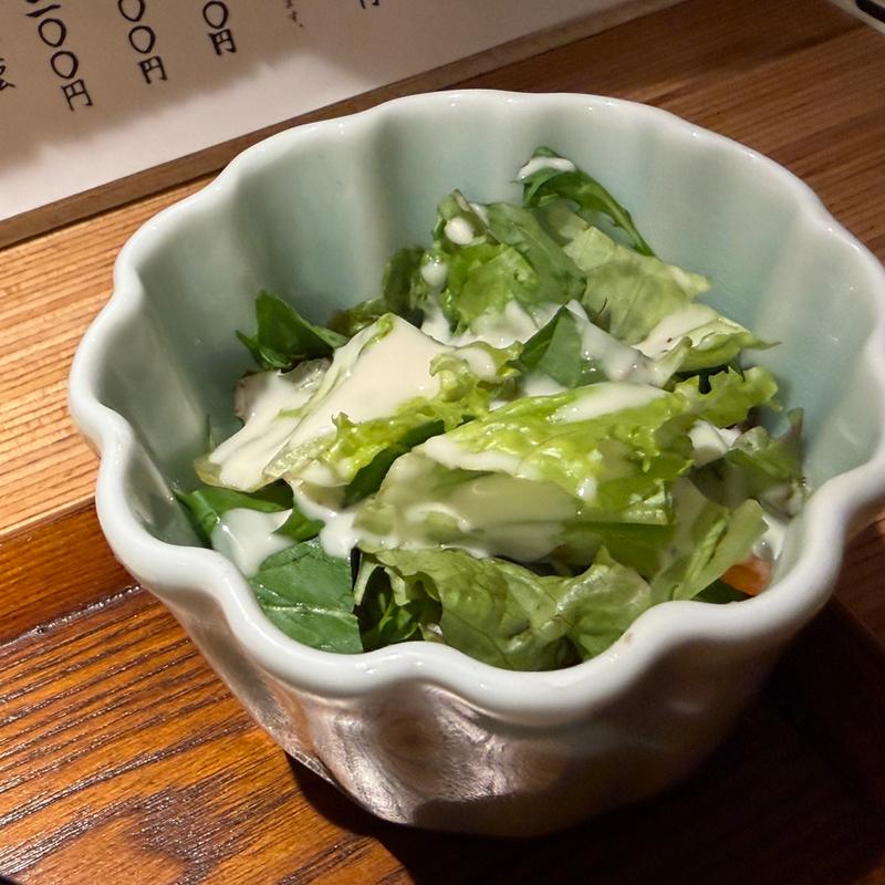 サラダ(いけすと炭と薪焼と 博多 とりとりと)