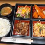 日替わりランチ(まんが喫茶　ログキャビン 岡崎若松店 )