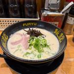 豚骨らーめん(とんこつラーメン 博多風龍 新橋店)