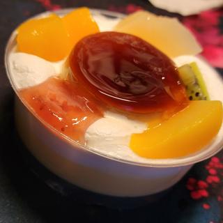 プリンアラモード(ウエルシアさいたま原山2号店)